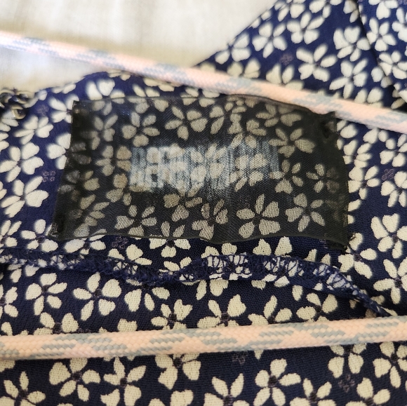 Mini dress - Picture 2 of 3